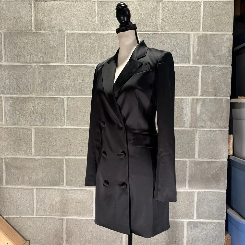 Milly satin blazer dress. - Picture 6 of 13